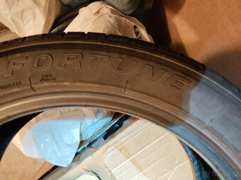 Prodám 4x letní pneumatiky FORTUNE 225/45 R17 - 2