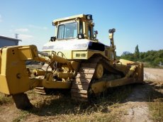 Caterpillar CAT D8N XL - pásový dozer - 2