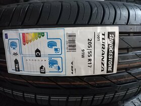 Bridgestone 205/55/17 91W  RF - 2