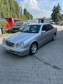 Mercedes E270 cdi (59.000km) - 2