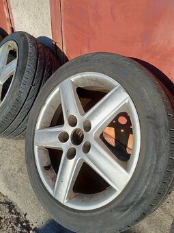 Alu originál audi R17 7,5j 5x112 235/45 - 2