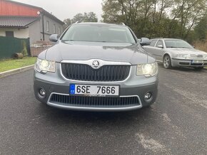 Škoda Superb 2 kombi 2,0 TDI 4x4 DSG Outdoor - 2