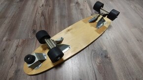 Originální retro skateboard ESAROL - 2