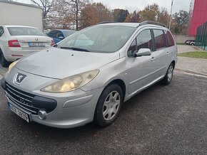 Peugeot 308 1.6 HDI .66 kW rv 2008 možná výměna - 2