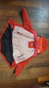 Prodám zimní lyžařkou bundu Helly Hansen vel 128 barva cihlo - 2