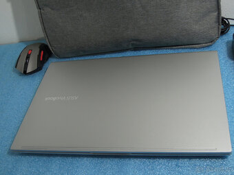 ASUS VivoBook 15.6“ 16GB 512GB Full HD Podsvit i5 IrisXe - 2