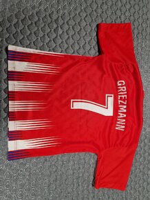 Dres Griezmann-vel 140 - 2