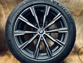 TOP zimní kola BMW X5 G05 R20 M Paket originál - 2