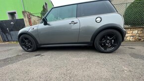 Mini cooper r53S 1.6i 125kw - 2