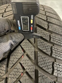 Zimni pneu Bridgestone 245/50/19 95% bmw x3 x4 7 I7 - 2