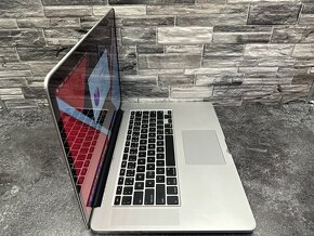 MacBook Pro 15" 2015 i7 / 16GB / 500GB - 2