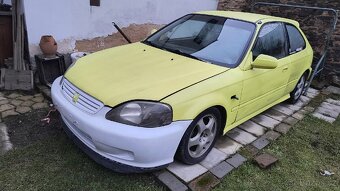 Honda Civic 6g 1999 - 2