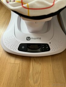 Prodám použitou 4MOMS Lehátko Mamaroo 4.0 Plush Multicolor - 2