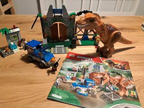 Lego Jurský svět (Jurassic world) - 2