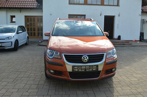 PRODÁM VOLKSWAGEN CROSS TOURAN 1.4TSI 7-MÍST - 2