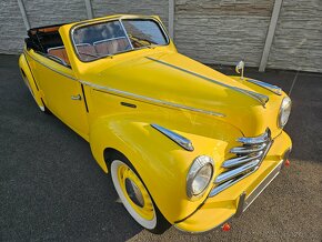 ŠKODA 1102 TUDOR ROADSTER - 2