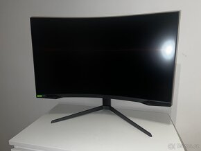 Monitor Samsung Odyssey G7 32", 240 Hz - 2