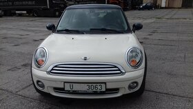 MINI COOPER R56 1,6L 2009 1.majitel TOP STAV panorama - 2