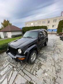 Jeep Cherokee KJ 2.8 CRD (Bez koroze, po velkém servisu) - 2