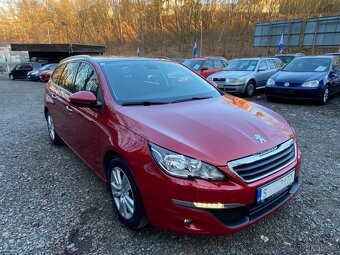 Peugeot 308 Combi 1.2 96kW automat panorama 2015 110tkm - 2