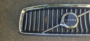 Predni maska volvo xc90 II grill 31698400 - 2