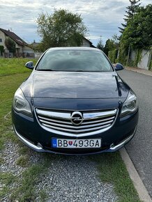 Opel insignia sedan 2.0 CDTI. FACELIFT - 2