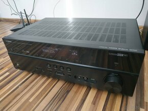 Predám 5.1 AV receiver Yamaha RX-V 500D - 2