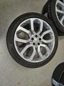 Kola Range Rover 22" - 2