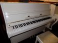 Zánovní bílé piano, pianino, klavír - 2