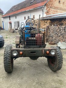 Traktor 4x4 (V3s) - 2