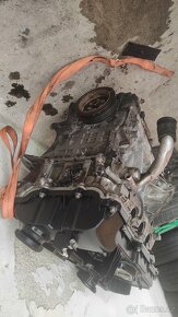 Motor 1.8i n43 b20 105 kw - 2