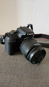 Canon EOS 2000D - 2