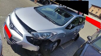 Hyundai I30 1.4 73Kw r.v.2013 - 2