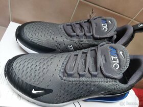 Tenisky NIKE AIR MAX 270, vel. 40 - 2