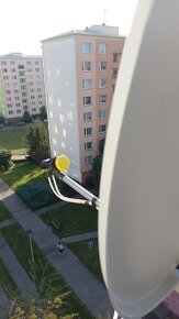 Satelitní parabola SKYLINK 80x70 s LNB konvertorem - 2