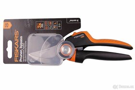 Zahradní nůžky Fiskars P541,P961,P90,S90,P941,P531 - 2