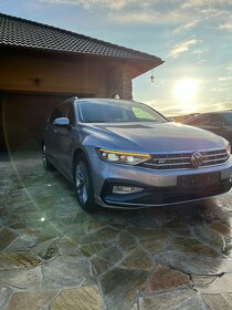 Volkswagen Passat R-line, 2.0 TDI 147kw DSG, 15tis km,  4x4 - 2