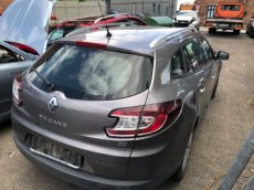 Renault Megane III Grandtour 1.5 dCi - 2