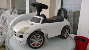 Dětské odrážedlo Mercedes SLS AMG, používané, plně funkční - 2