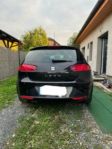 Leon 1,8 tsi, drobné poškození - 2