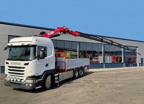 Scania G490 6x2 - valník s hydraulickou rukou - 2