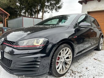 VW Golf 7 GTI Performance - 2