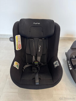 Autosedačka NUNA + otačná základna NUNA isofix - 2