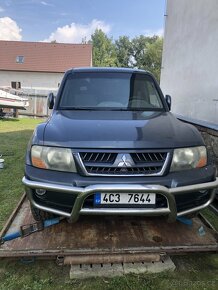 Mitsubishi Pajero 3,2 2005 na opravu - 2