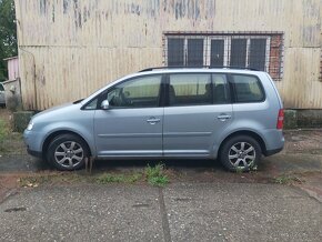 VW Touran, 2.0 TDI 103kw - vada motoru - 2