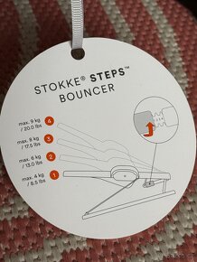 Lehátko STOKKE Steps Bouncer - šedé - 2