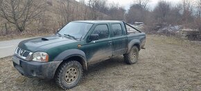 Nissan Navara D22 98kw - 2