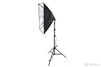 SoftBox s paticí pro E27 150W, 50x70cm - 2