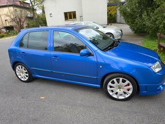 Škoda fabia 1.9tdi 96kw rs Swiss Blue - 2