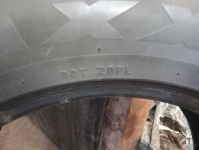 Zimni pneu 235/60 r18 - 2